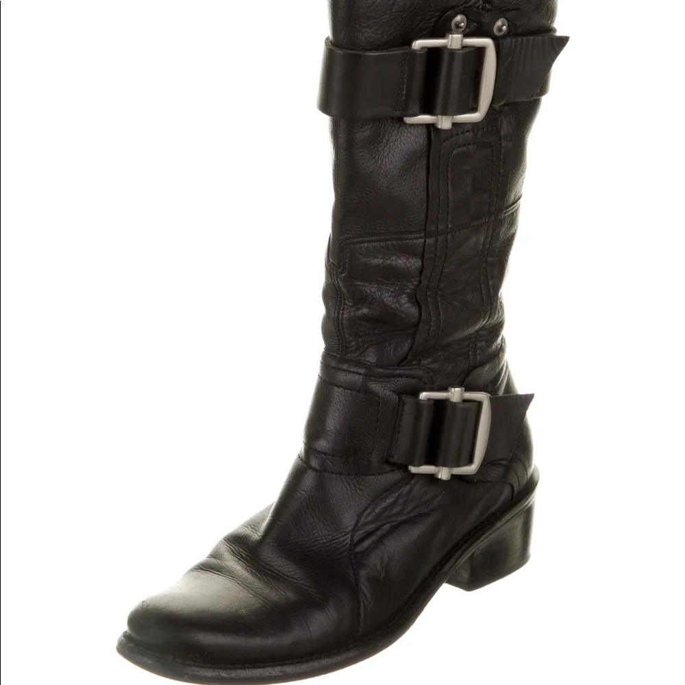 Vera Wang Lavender Label leather Moto Boots size 7